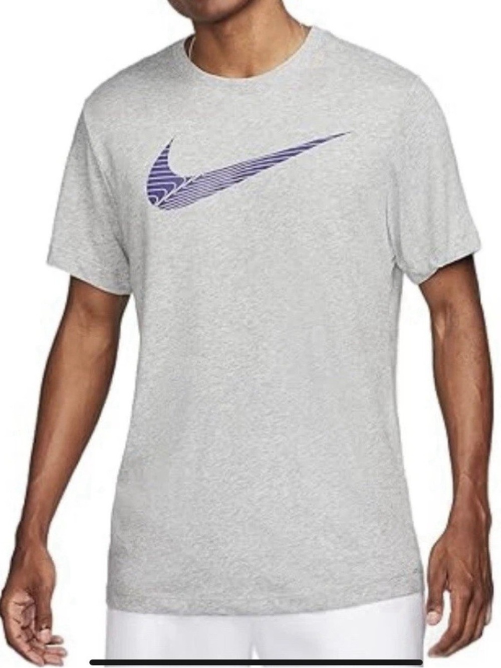 Nike Men's Dri-FIT  T-Shirt The Nike Tee Gray Soft Size MEDIUM